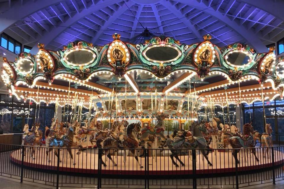 The Memphis Grand Carousel Pavilion and Ballroom