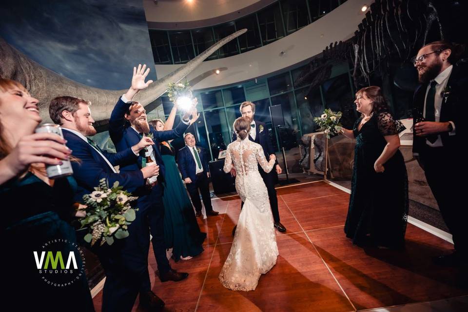 Bridal party dancefloor