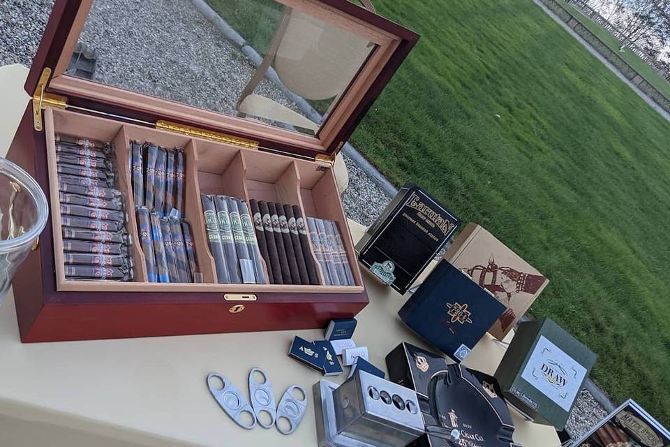 Match Sticks - Custom Cigar Experience