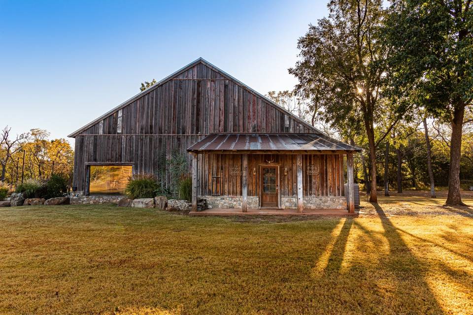 Side of the barn venue