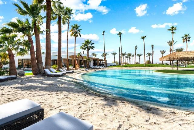 The Beach Club