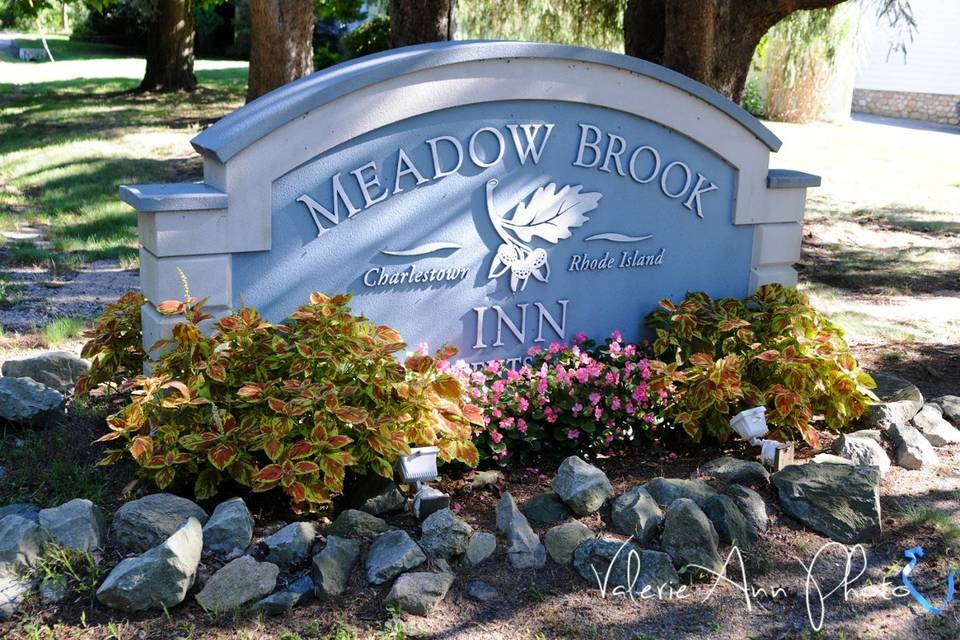 Meadow Brook Inn