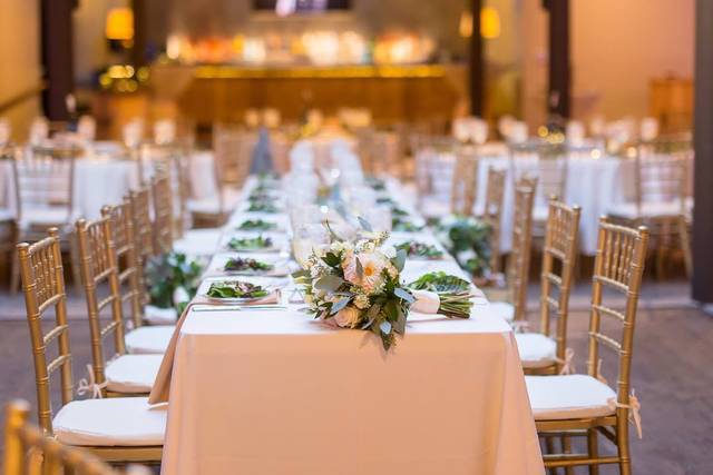 The Atrium MKE - Rooftop Weddings - Shorewood, WI - WeddingWire