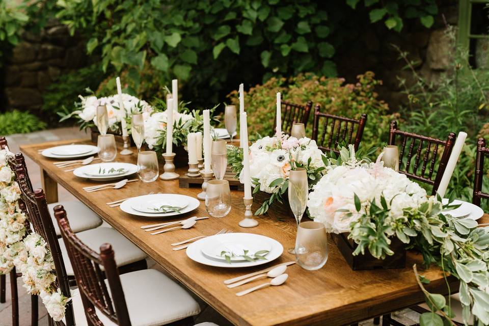 Head table setup