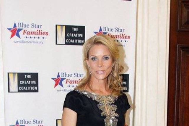 Cheryl Hines Curb your En