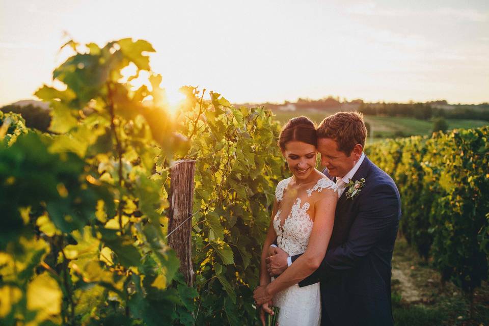 Newlyweds in the field | Winterbird Photography