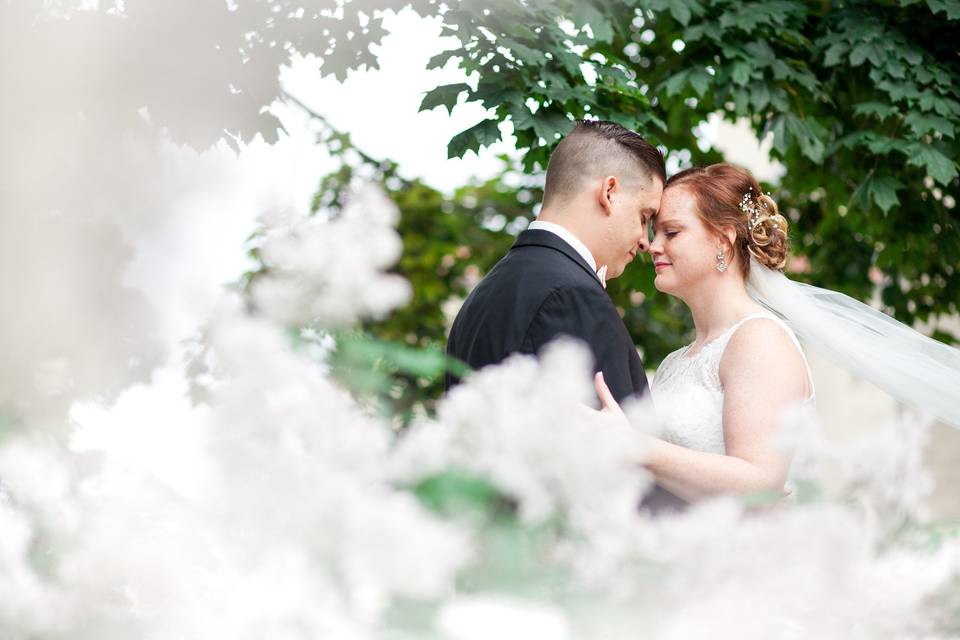 Duluth Bride and groom
