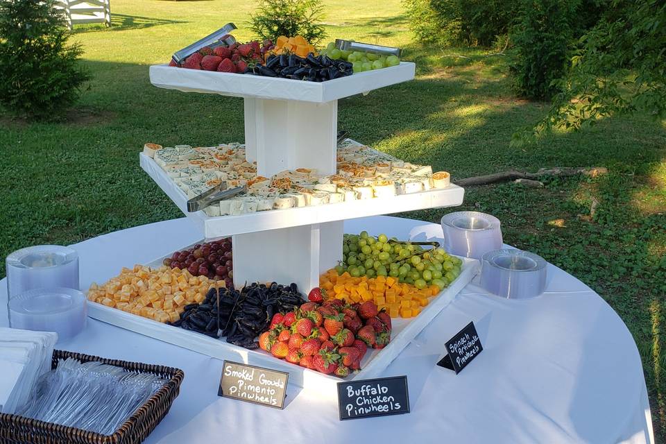 Fruit and cheese grazing station