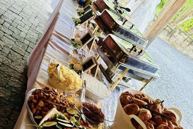 Table setting