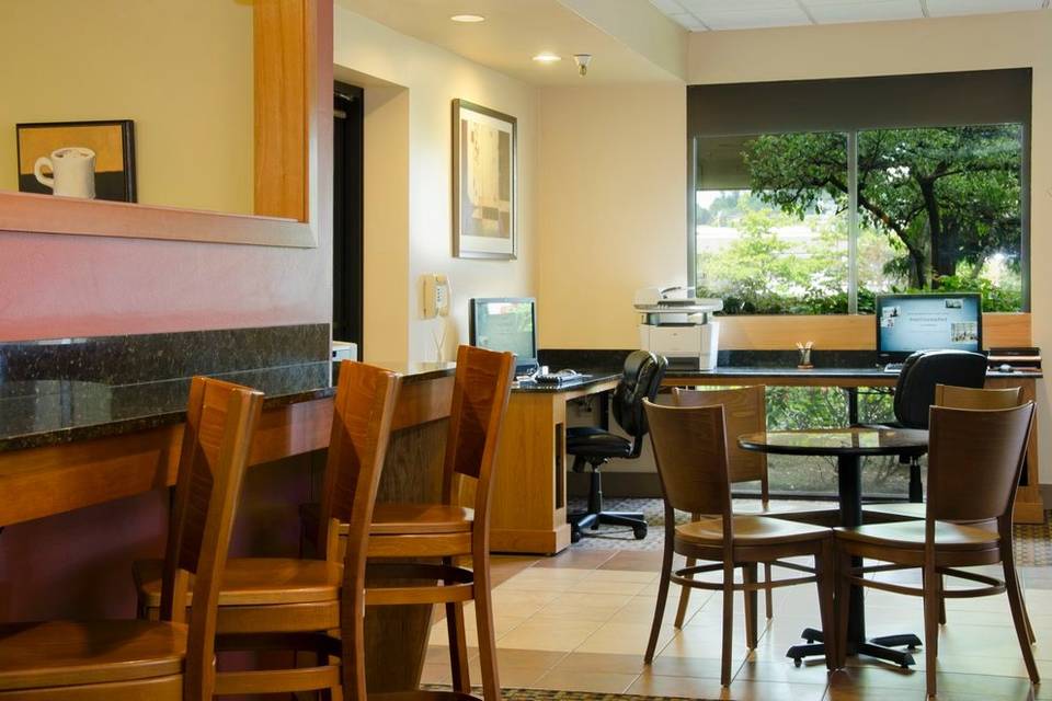 DoubleTree Suites By Hilton Seattle Airport - Southcenter