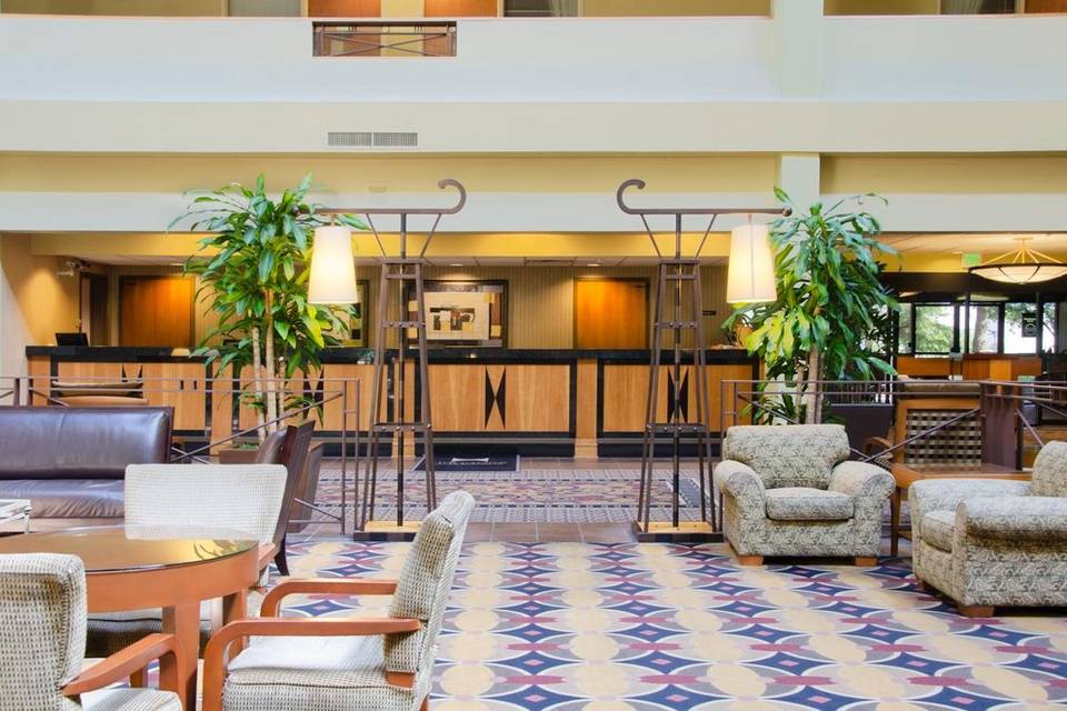 DoubleTree Suites By Hilton Seattle Airport - Southcenter