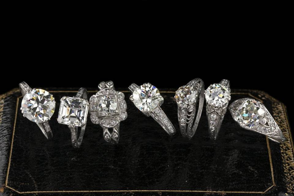 Vintage engagement ring expert