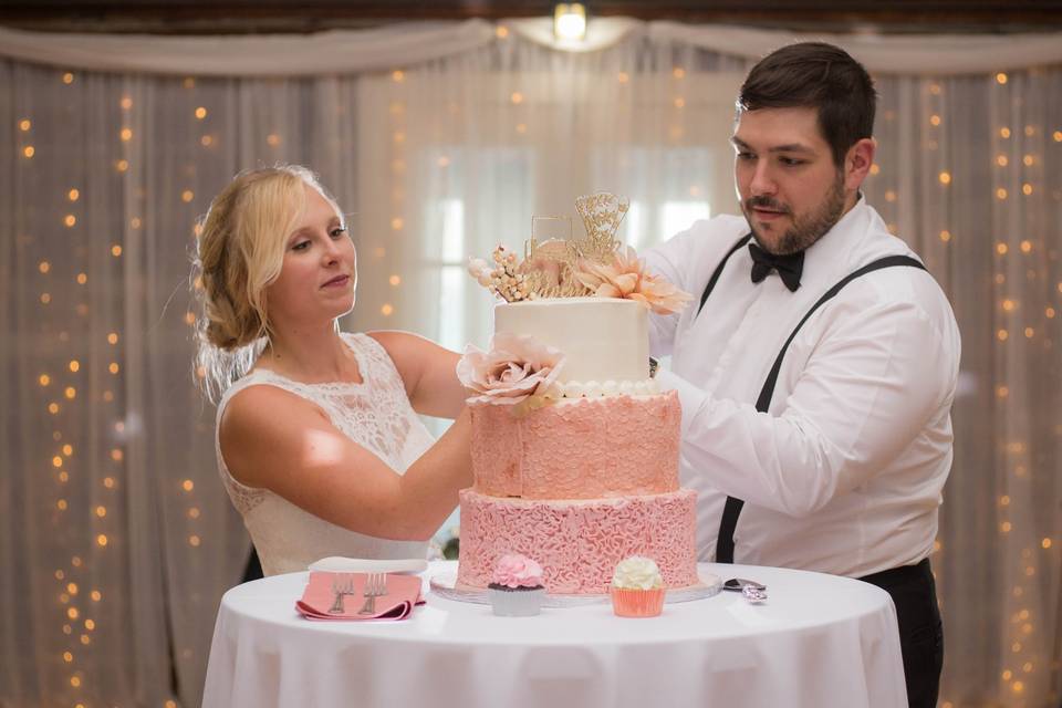 Cutting the cake