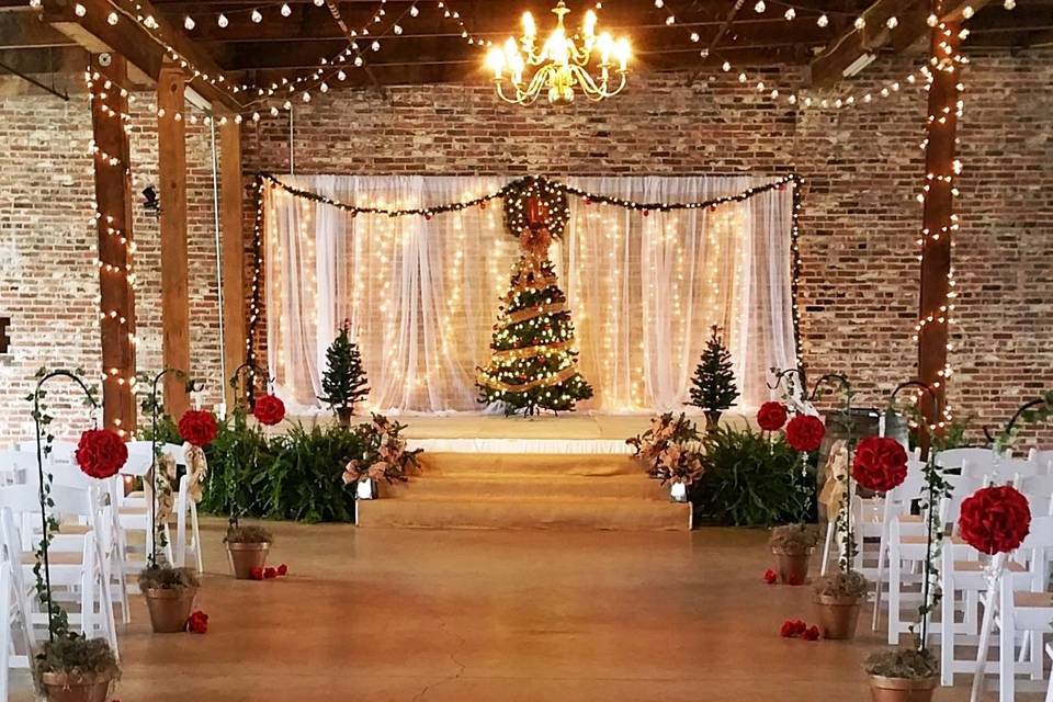 Holiday wedding theme