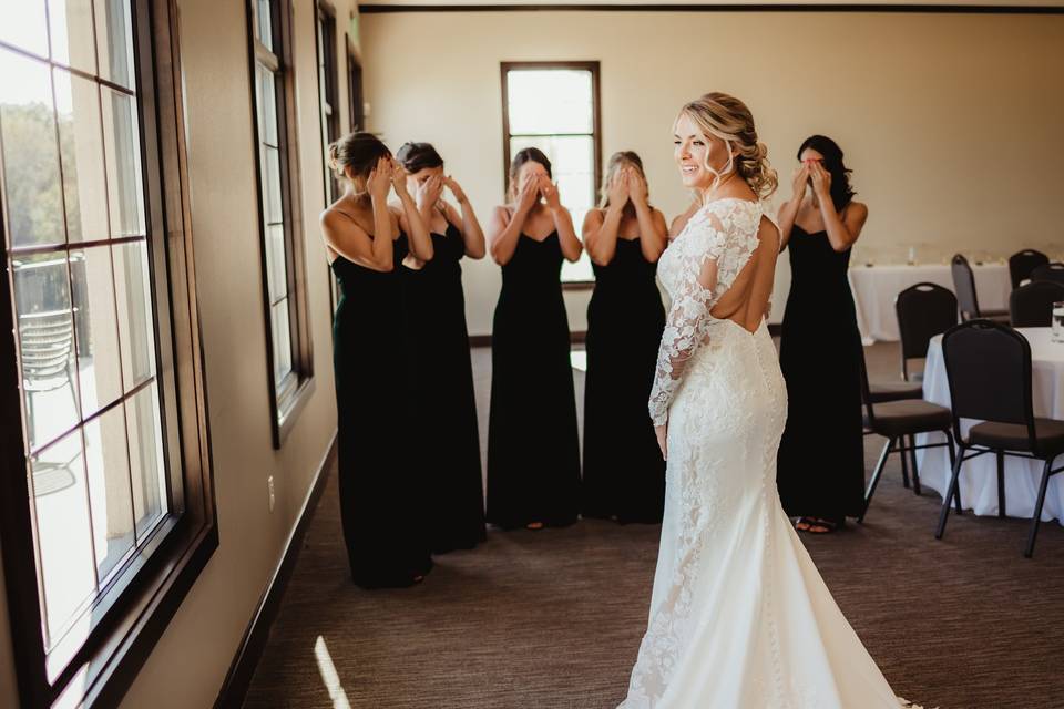 First look with the girls!