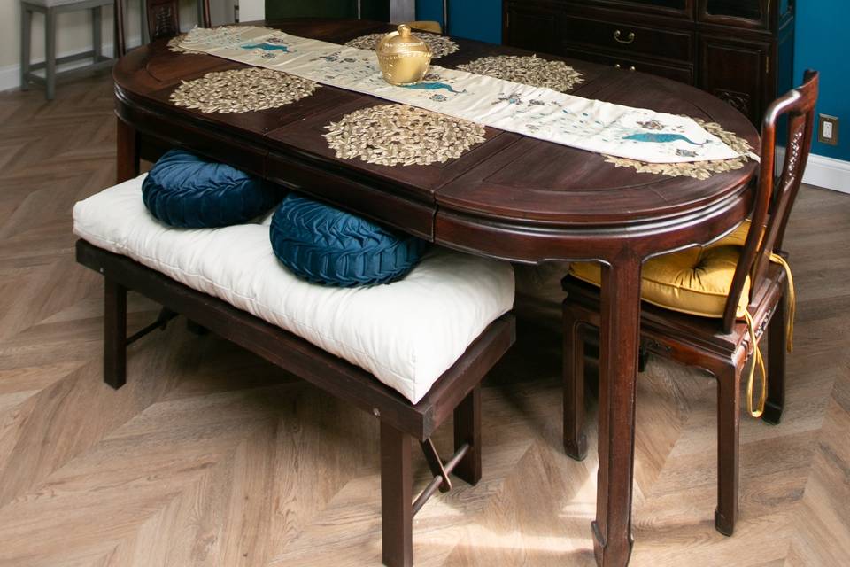 Dining room table