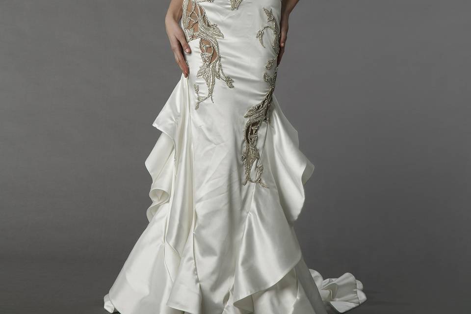 Pnina Tornai 4361		This mermaid gown features a sweetheart neckline with a natural waist in silk and embroidery. It has a chapel train and spaghetti straps. This gown is Exclusive to Kleinfeld Bridal.