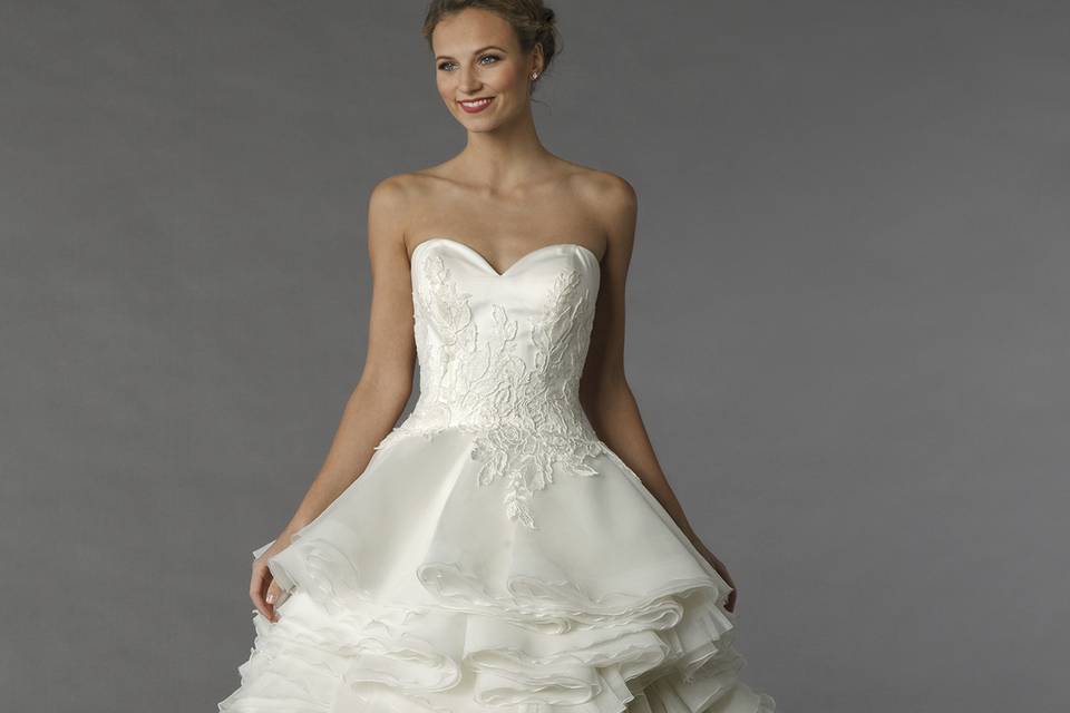 Style	74554		This ball gown features a sweetheart neckline with a natural waist in organza.