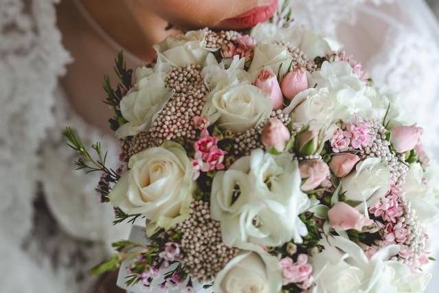 Bride holding bouquet