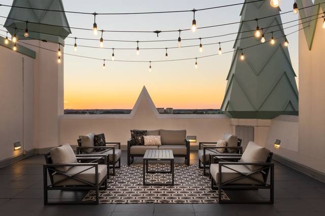Sky terrace north soft seat