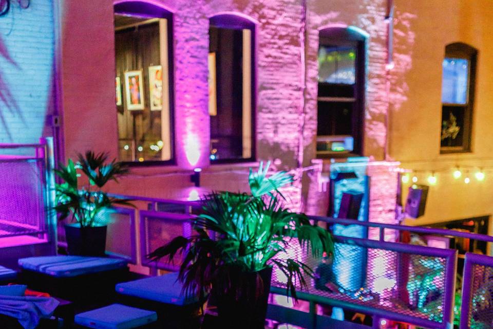 Upper patio section