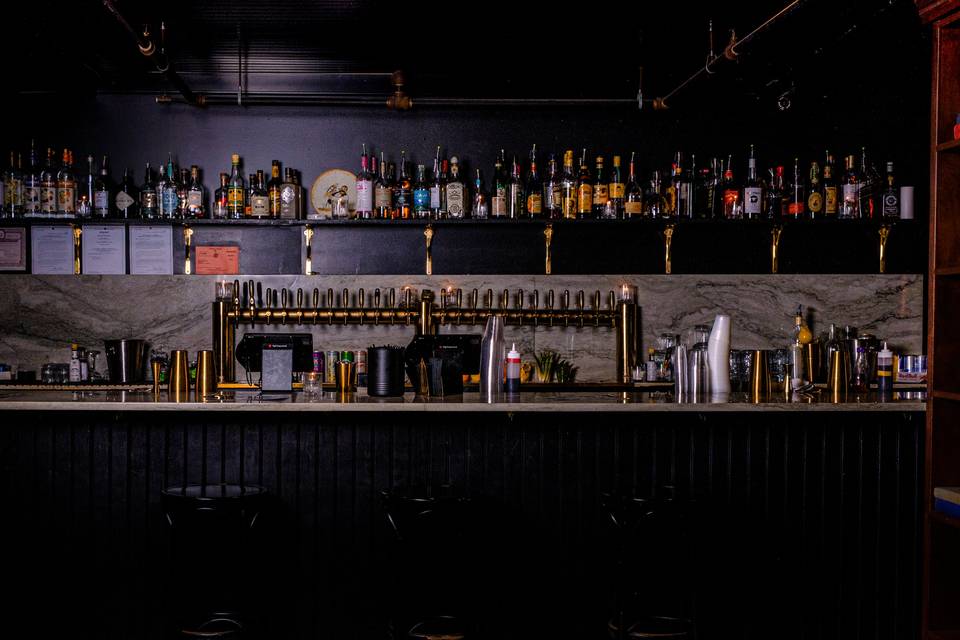 Gold Room bar