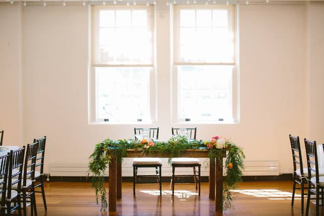 Sweetheart table