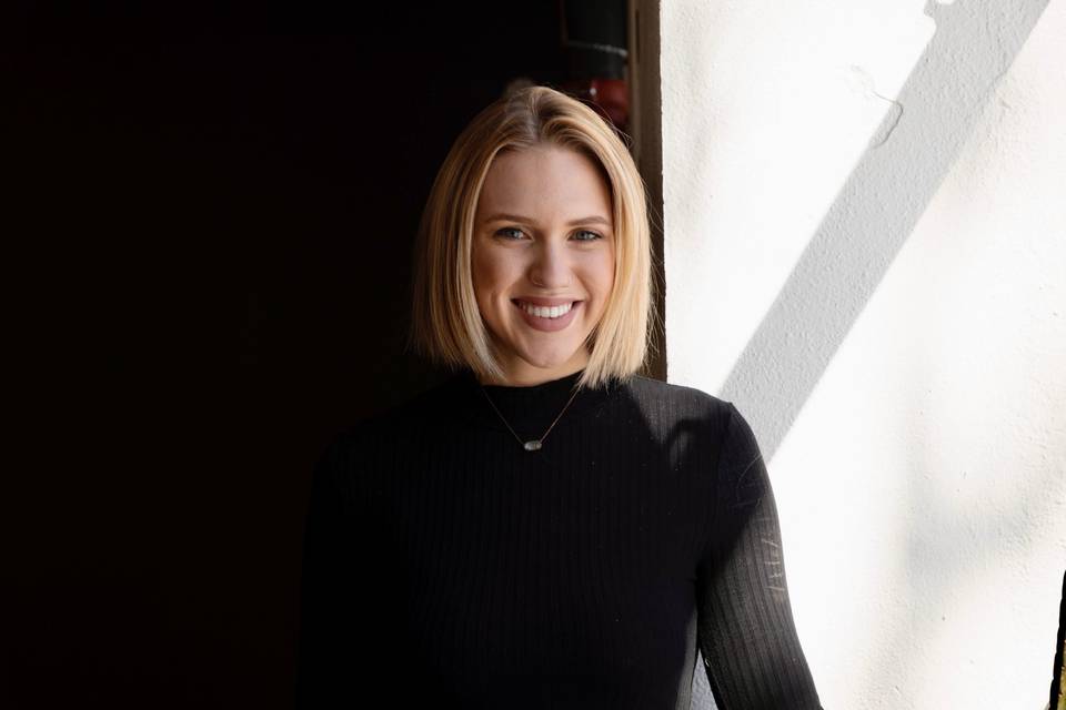 Officiant portrait