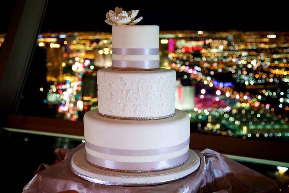 Silver ribbon cake