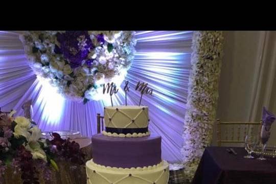 Multiple layered wedding cake
