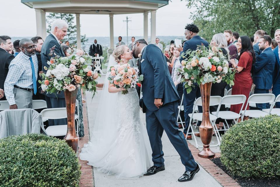Just married - GARRETT BALFOUR PHOTOGRAPHY