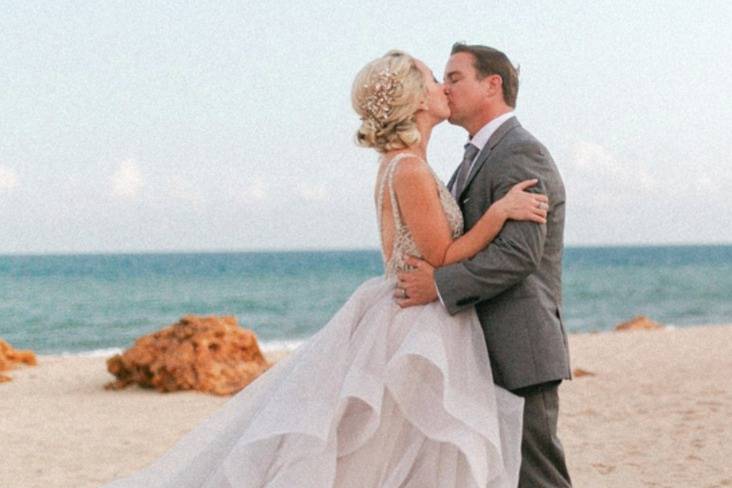 Paradise in Love