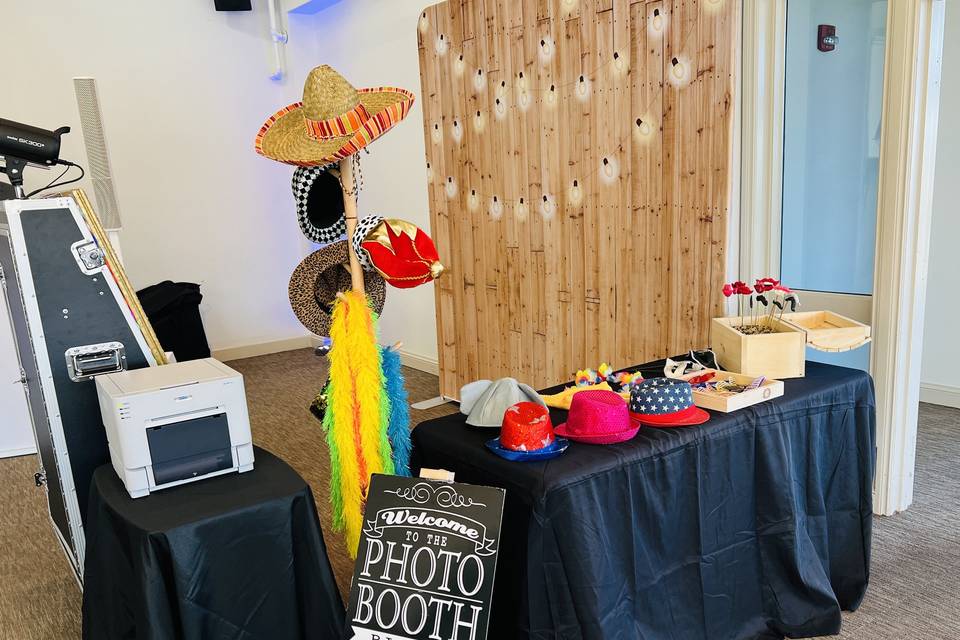 Performance Entertainment Photo Booth