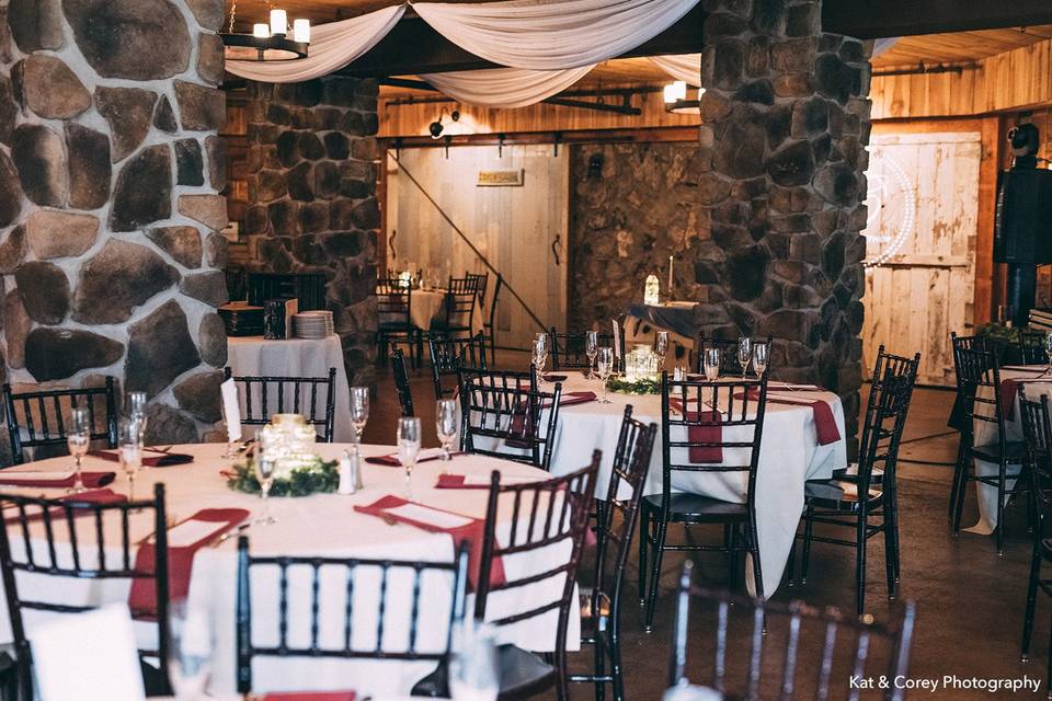 Festive & rustic reception