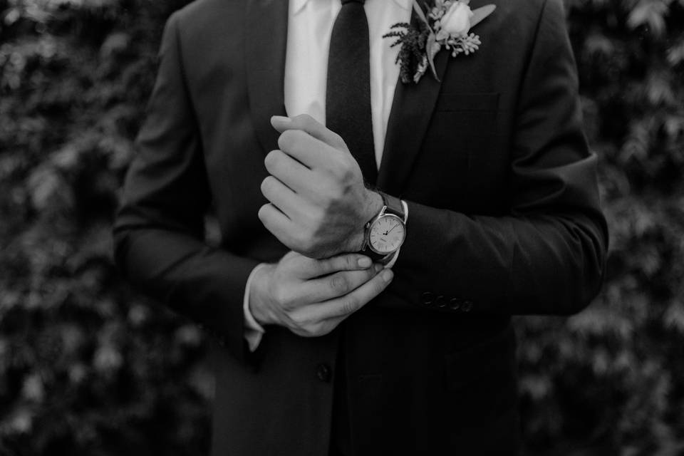 Groom Details