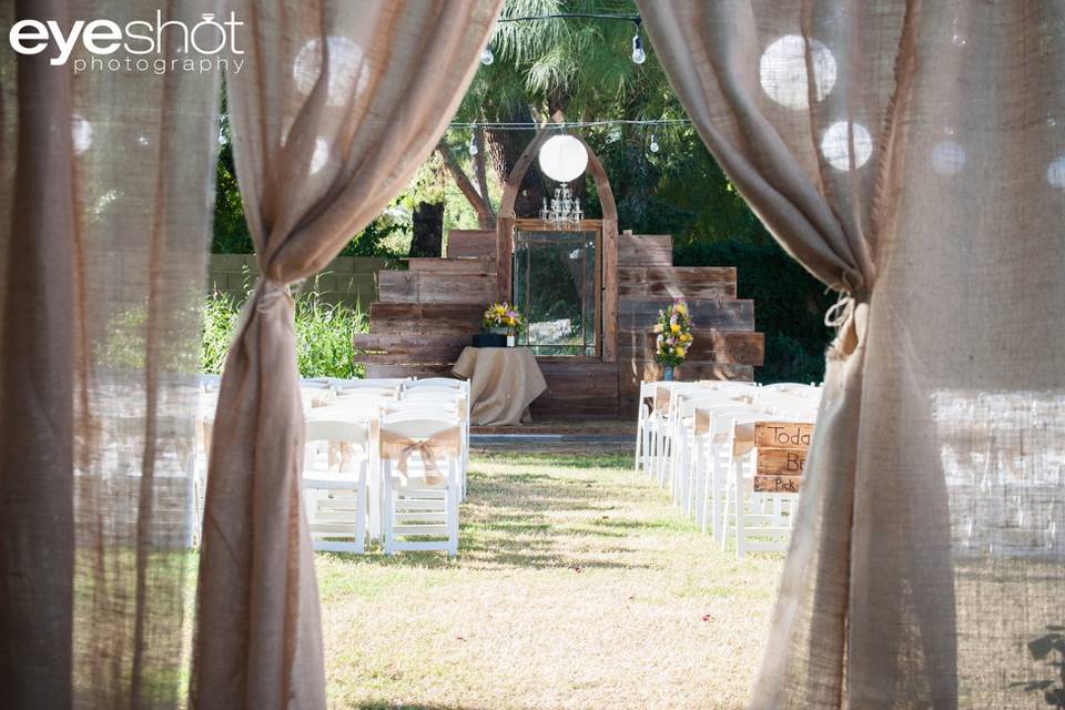 Nicole Arend Weddings & Events