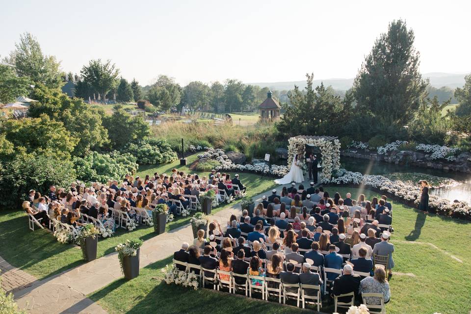 Classic white wedding