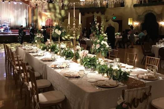 Chiavari and Chandeliers