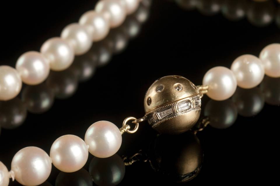 Custom Pearls & Diamond Clasp
