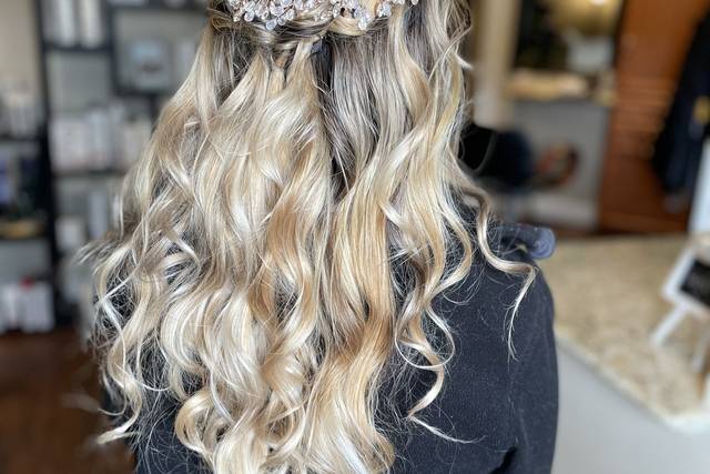 Bridal Hair Half Updo
