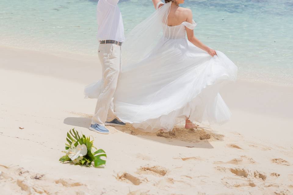 Blue Sail Bahamas Wedding