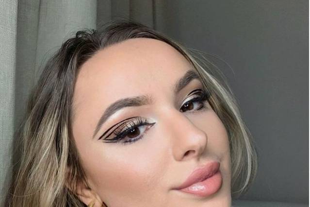 Diaconu MUA