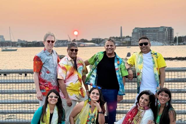 Din Check Bollywood Band