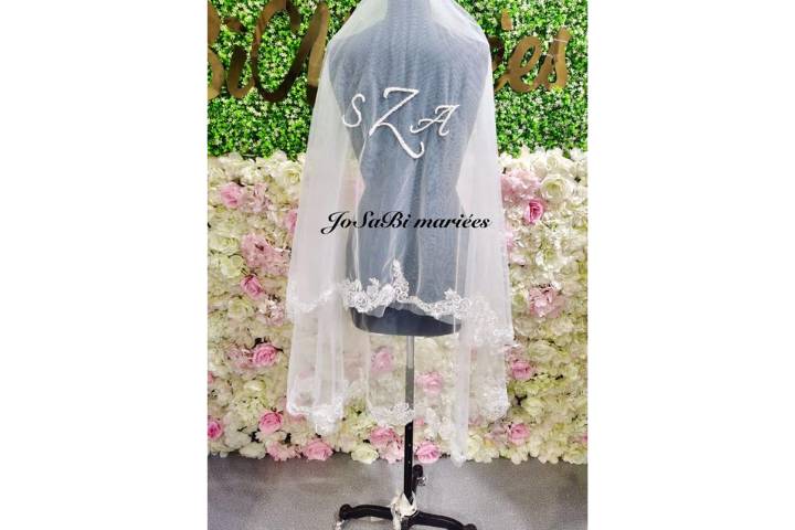 Custom veil with initials