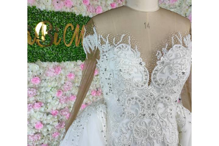 2 in 1 lace wedding dress