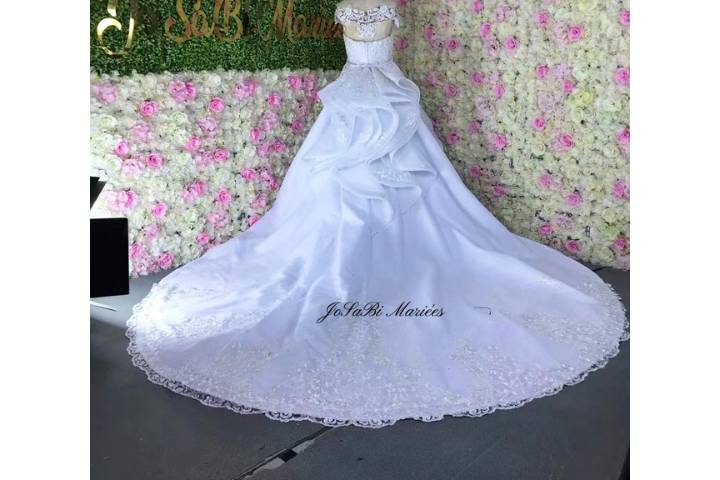 2 in 1 ruffled wedding dress