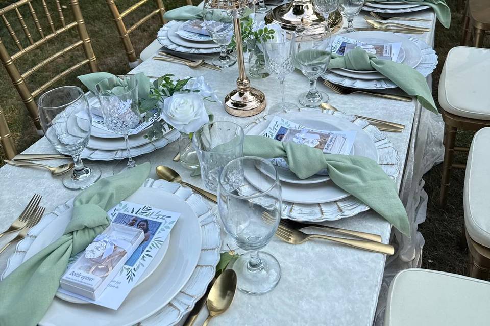 Small Mint Wedding Set up