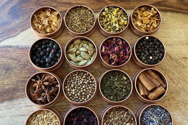 Gin Botanicals