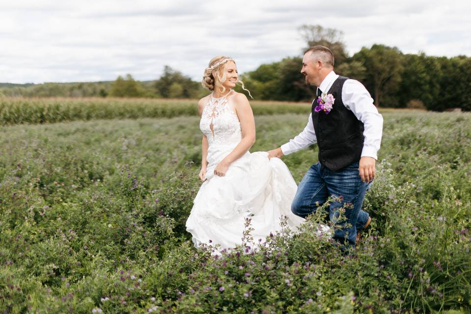 Newlyweds in the field