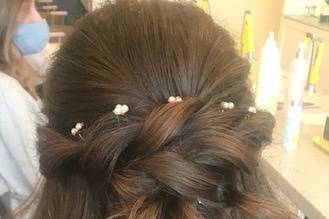 Half updo